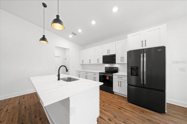 16213 PENN STATE ROAD, Weeki Wachee, FL 34614