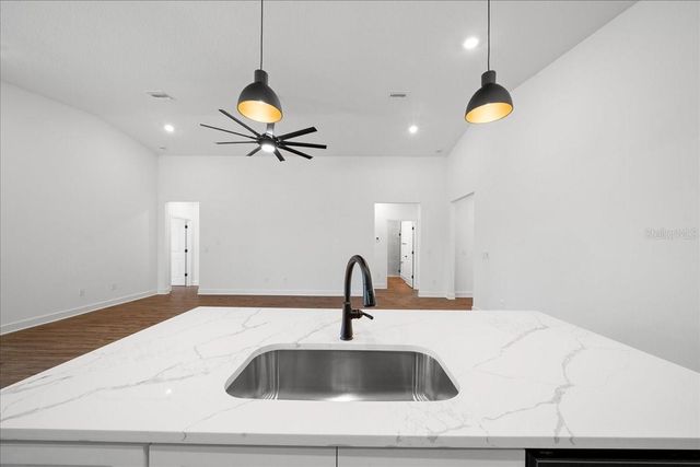 16213 PENN STATE ROAD, Weeki Wachee, FL 34614