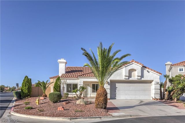 1500 Country Hollow Drive, Las Vegas, NV 89117
