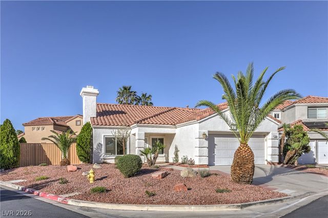 1500 Country Hollow Drive, Las Vegas, NV 89117