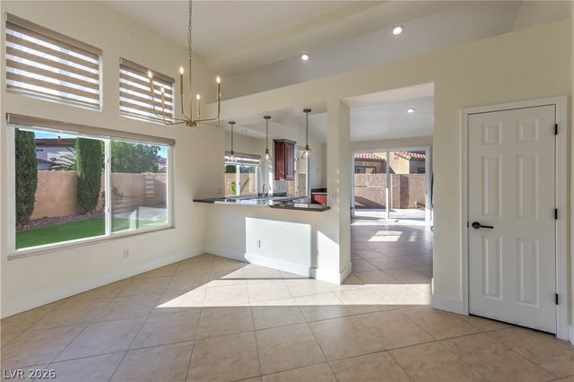 1500 Country Hollow Drive, Las Vegas, NV 89117