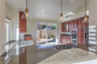 1500 Country Hollow Drive, Las Vegas, NV 89117