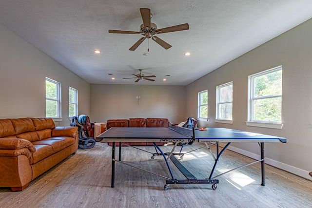138 Pruitt Drive, Livingston, TX 77351