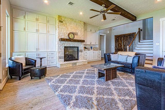 138 Pruitt Drive, Livingston, TX 77351