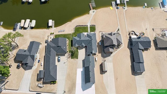 S1197 N Lake Shore Drive, Fremont, NE 68025
