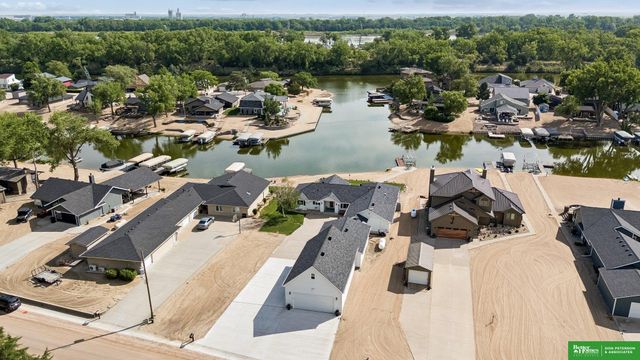 S1197 N Lake Shore Drive, Fremont, NE 68025