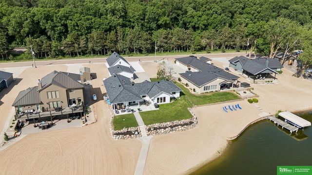 S1197 N Lake Shore Drive, Fremont, NE 68025