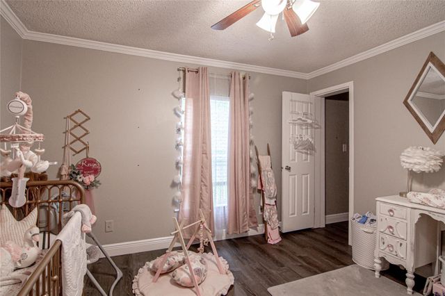 162 Varsity Drive, Huntsville, TX 77340