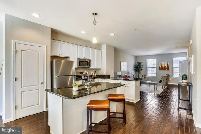 925 DORCHESTER COVE RD, Hanover, MD 21076