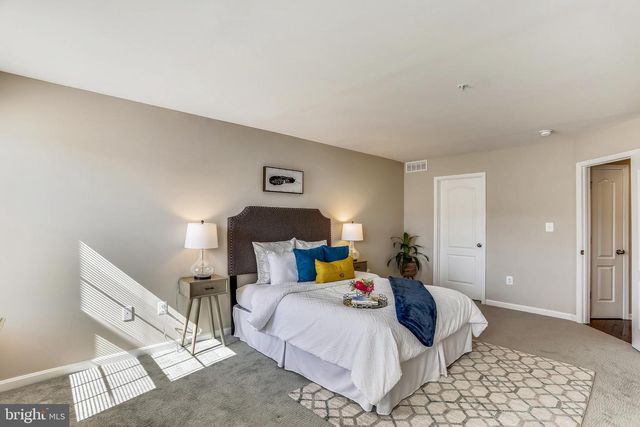 925 DORCHESTER COVE RD, Hanover, MD 21076