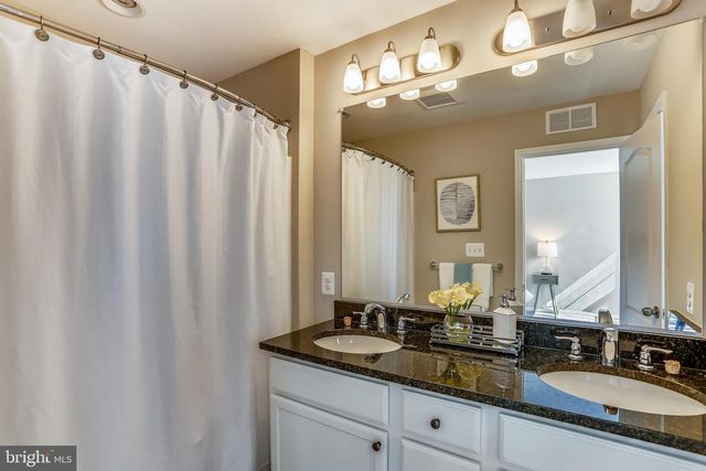 925 DORCHESTER COVE RD, Hanover, MD 21076
