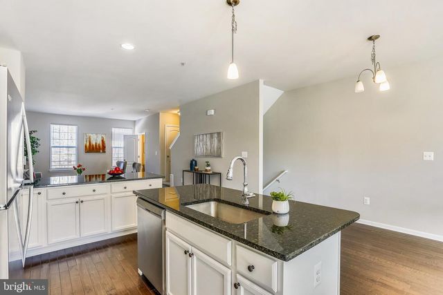 925 DORCHESTER COVE RD, Hanover, MD 21076