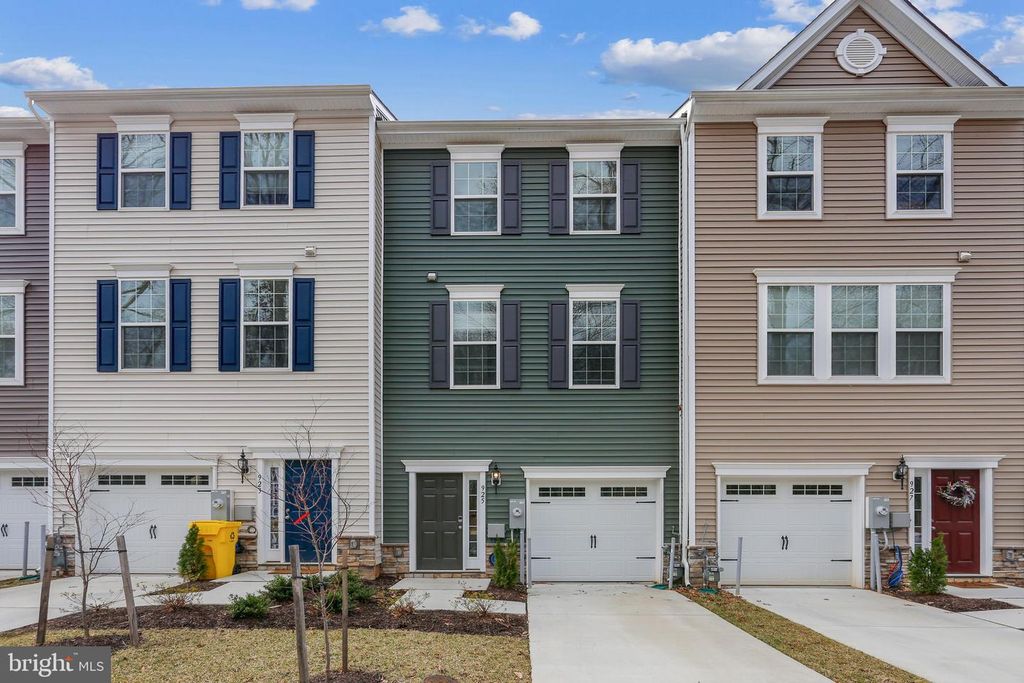 925 DORCHESTER COVE RD, Hanover, MD 21076