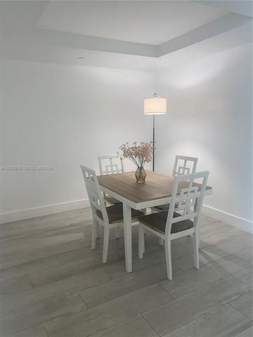 121 NE 34th St 1007, Miami, FL 33137