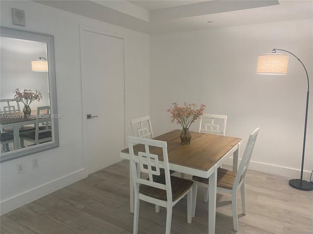 121 NE 34th St 1007, Miami, FL 33137