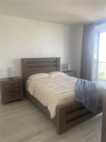 121 NE 34th St 1007, Miami, FL 33137
