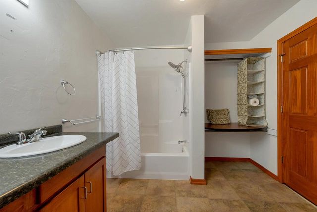 2620 BELLEVUE STREET, Green Bay, WI 54311