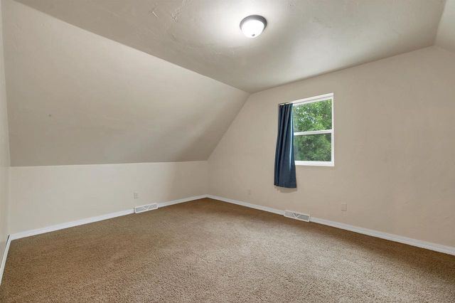 2620 BELLEVUE STREET, Green Bay, WI 54311