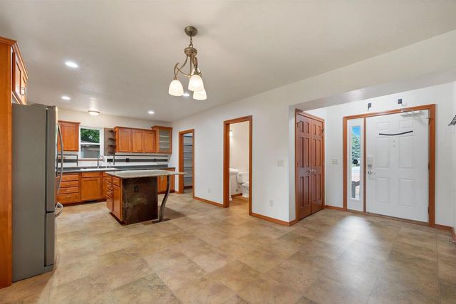 2620 BELLEVUE STREET, Green Bay, WI 54311