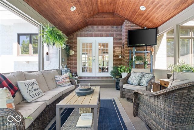 8840 Bay Breeze Lane, Indianapolis, IN 46236