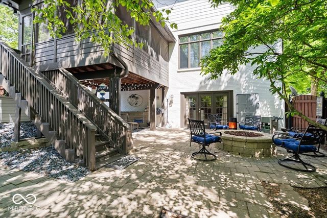 8840 Bay Breeze Lane, Indianapolis, IN 46236