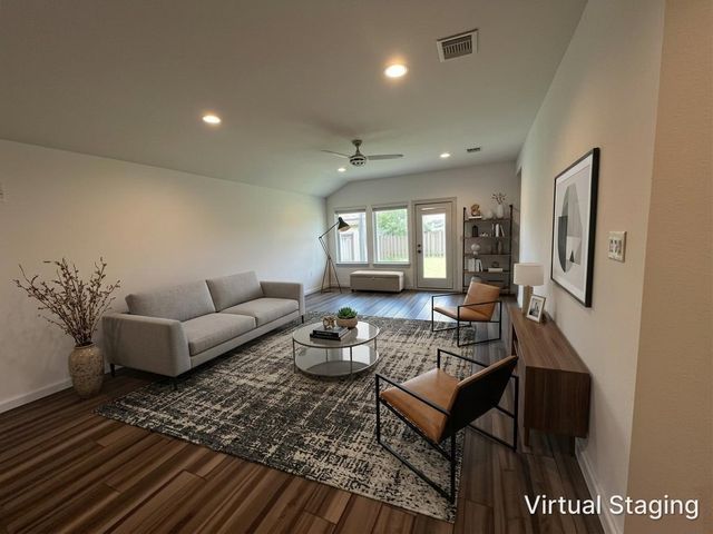 3010 Ludgate Hill Lane, Houston, TX 77047