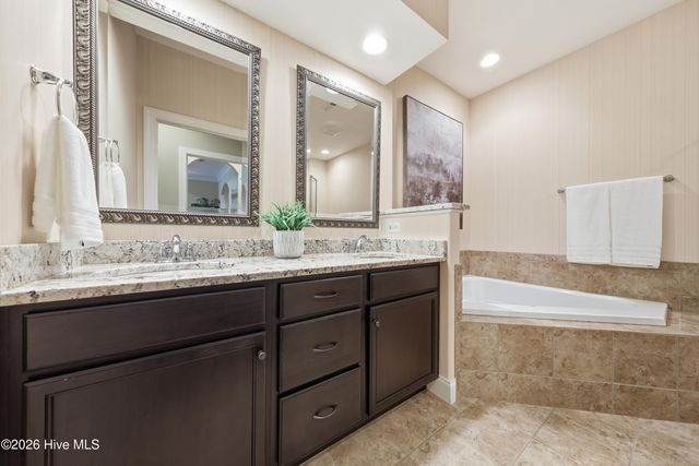 8241 Egret Pointe NE, Leland, NC 28451