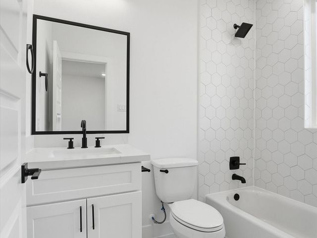 2604 Winbern Street, Houston, TX 77004