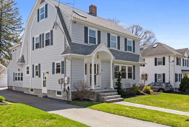 13 Pasho St, Andover, MA 01810