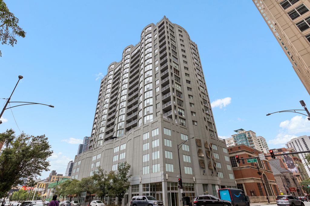 600 N Dearborn Street 1707, Chicago, IL 60654 — exterior