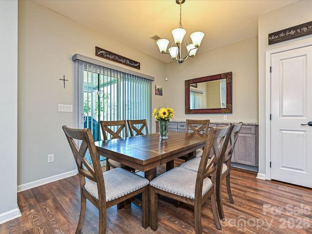7142 Mariners Village Drive, Denver, NC 28037