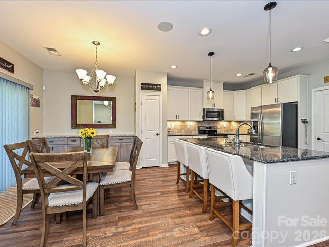 7142 Mariners Village Drive, Denver, NC 28037