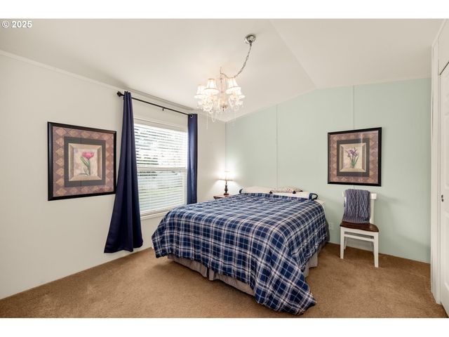 2696 Se PALMQUIST Rd, Gresham, OR 97080