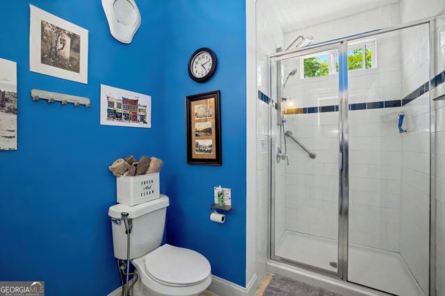 70 E Washington Street, Newnan, GA 30263