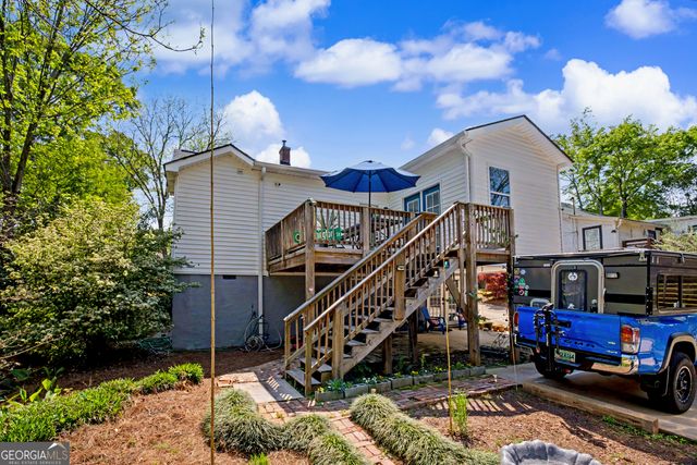 70 E Washington Street, Newnan, GA 30263