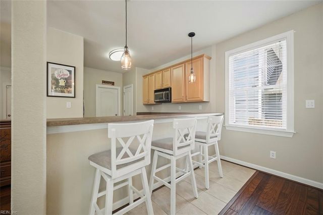 1177 Treefern DR, Virginia Beach, VA 23451