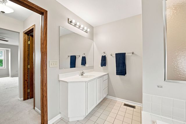 10 Timber Mill Court, Bolingbrook, IL 60490