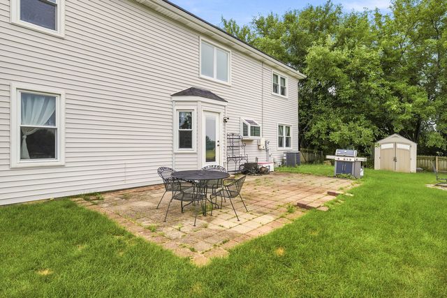 10 Timber Mill Court, Bolingbrook, IL 60490