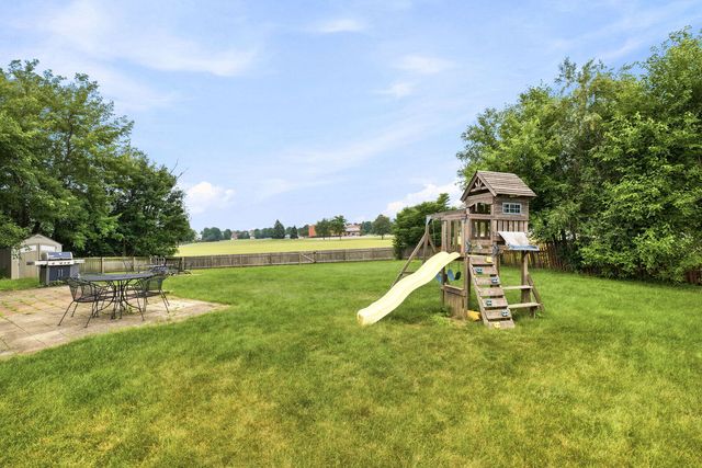 10 Timber Mill Court, Bolingbrook, IL 60490