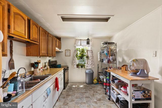 330 JULIAN ST, Williamstown, PA 17098