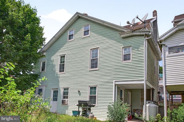 330 JULIAN ST, Williamstown, PA 17098
