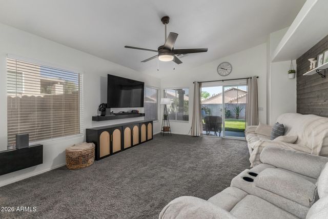 15348 W BANFF Lane, Surprise, AZ 85379