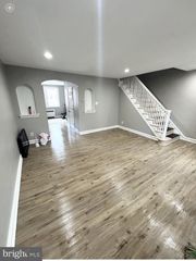 1238 GILHAM ST, Philadelphia, PA 19111