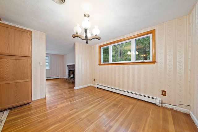 23 Acorn Circle, Hanover, MA 02339