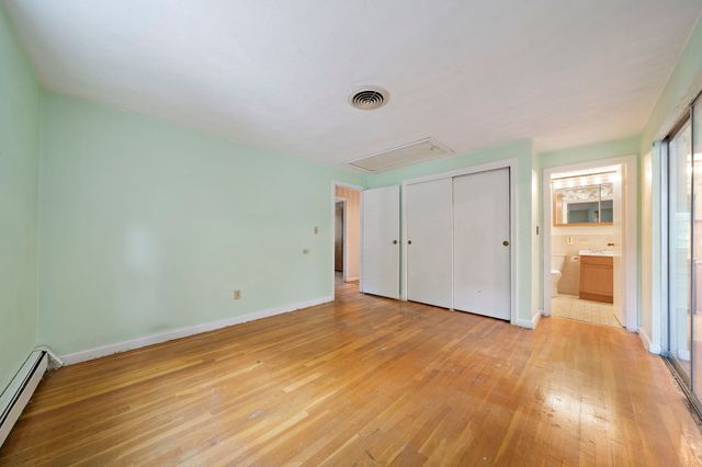 23 Acorn Circle, Hanover, MA 02339