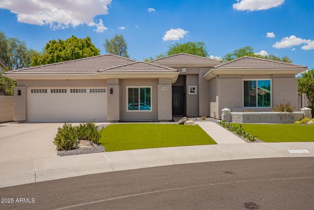 5020 S MCCLELLAND Drive, Chandler, AZ 85248