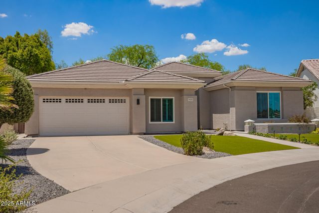 5020 S MCCLELLAND Drive, Chandler, AZ 85248