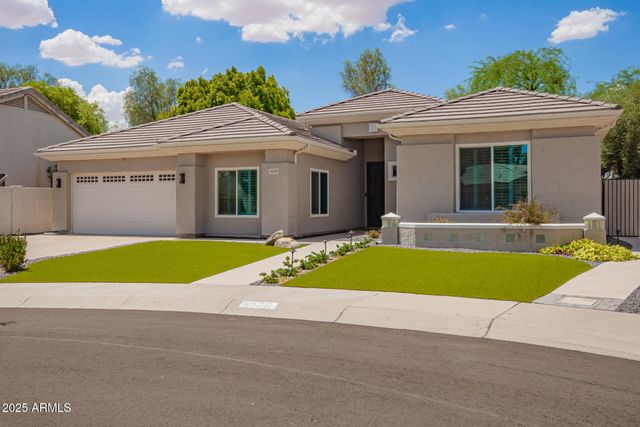 5020 S MCCLELLAND Drive, Chandler, AZ 85248