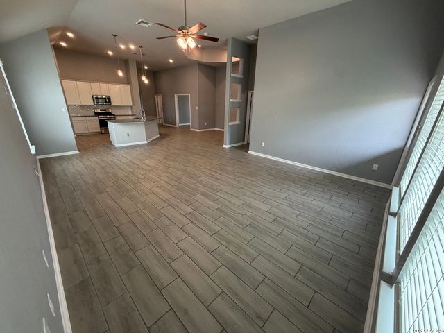 3923 Gervasi, San Antonio, TX 78261