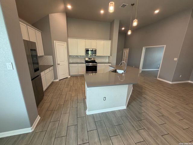 3923 Gervasi, San Antonio, TX 78261
